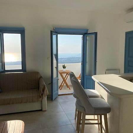 Ena Suites Santorini Pýrgos 外观 照片