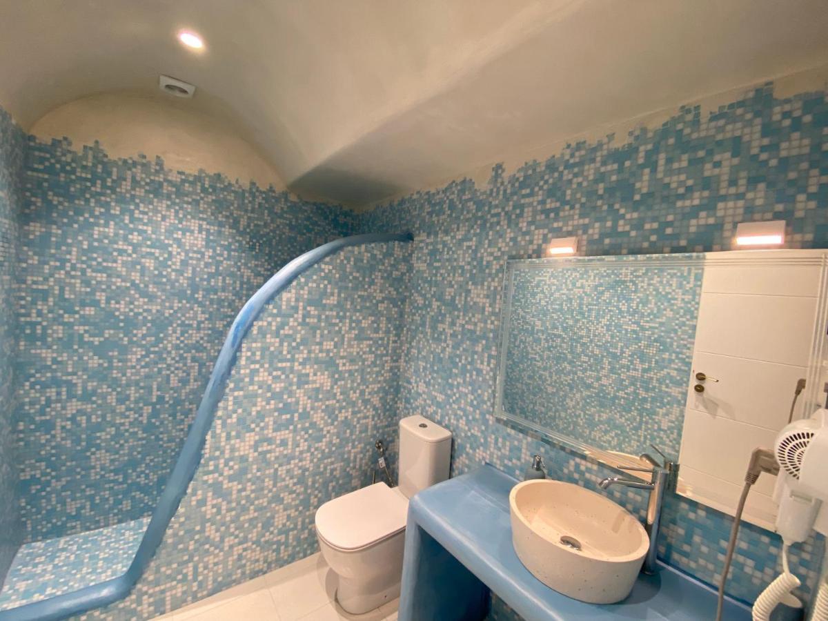 Ena Suites Santorini Pýrgos 外观 照片