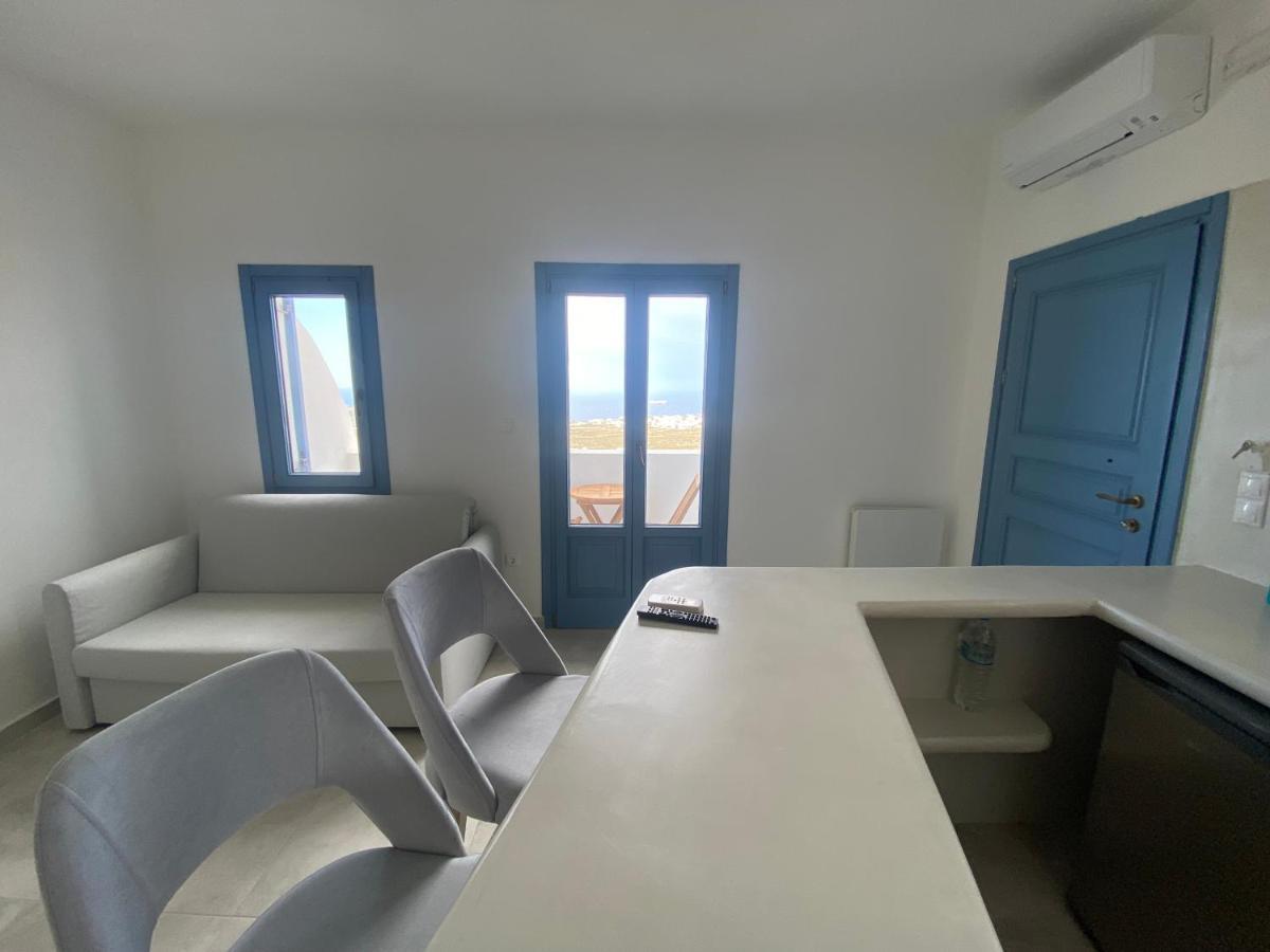 Ena Suites Santorini Pýrgos 外观 照片