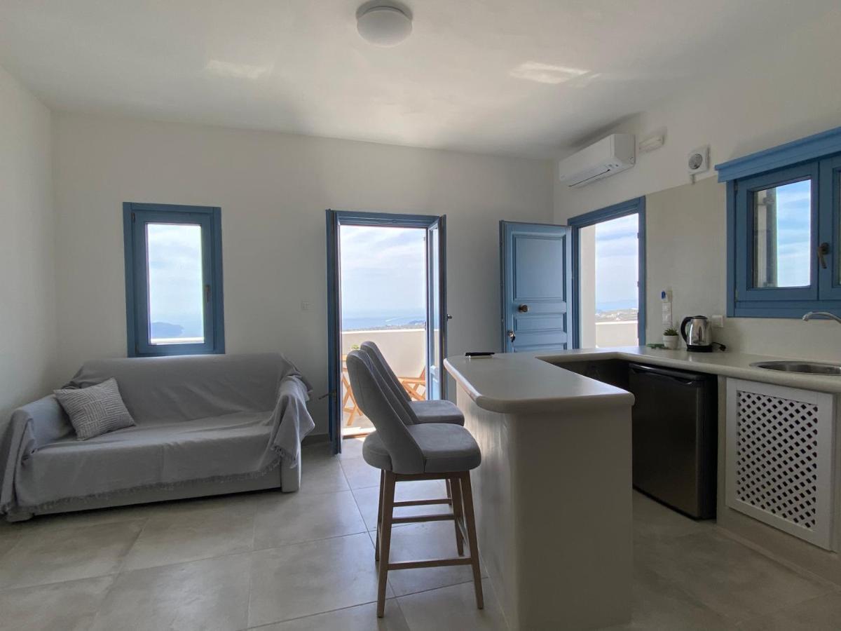 Ena Suites Santorini Pýrgos 外观 照片