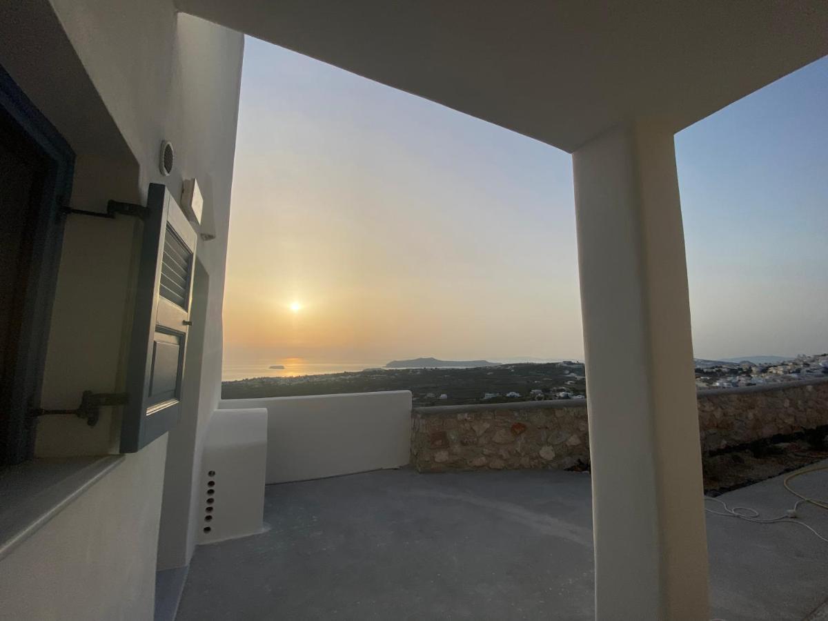 Ena Suites Santorini Pýrgos 外观 照片